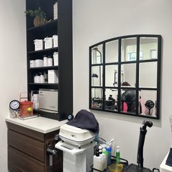 The Head Space - Cozy little space