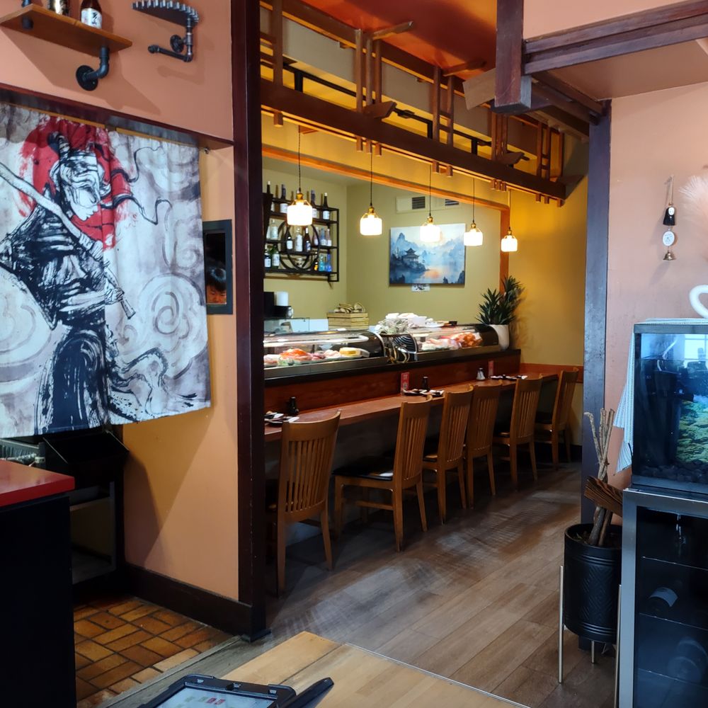 Yoshi Sushi - Sushi Bar - Sushi Bars Near Me - Los Altos, California Yoshi Sushi - Sushi Bar - Sushi Bars Near Me - Los Altos, California