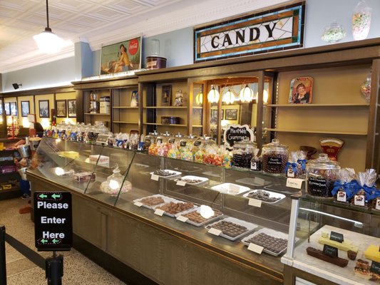 Gessert's Ice Cream and Confectionery by null