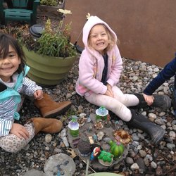 TEAMS Learning Center - Making memories with friends in Pre-k