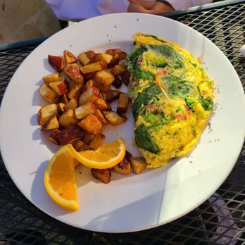 Ovo Frito Cafe - Veggie omelet - Breakfast & Brunch Near Me - Evanston, Illinois Ovo Frito Cafe - Veggie omelet - Breakfast & Brunch Near Me - Evanston, Illinois