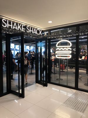 Shake Shack (ifc mall) by null
