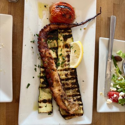 Mythos Greek Taverna by null