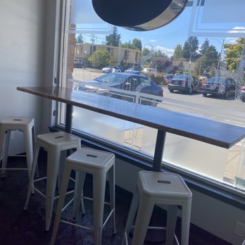 Toast Mi - Cute window seating - Vietnamese Near Me - Tacoma, Washington Toast Mi - Cute window seating - Vietnamese Near Me - Tacoma, Washington