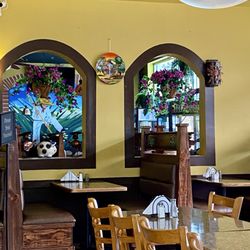 San Jose Mexican Grill - Warm and inviting inside