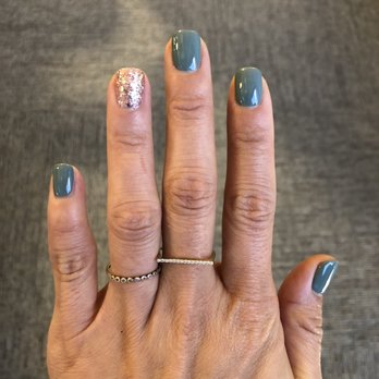 Nails by Van - Nail Technicians Near Me - Burbank, California