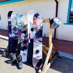 Village Ski Shop - Precision & Innovation in Every Ride - Featuring Never Summer's patented Rocker Camber profile, these boards deliver the perfect balance!