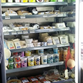 C'est Cheese - Cheese Shops Near Me - Featherston, WGN C'est Cheese - Cheese Shops Near Me - Featherston, WGN