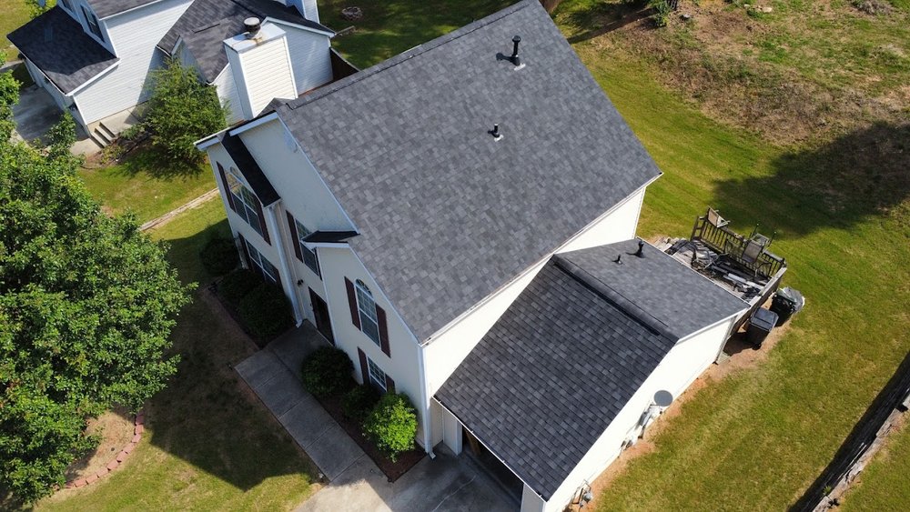 Slide of P&R Roofing