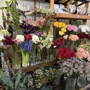 Cafe Atelier - Flowers - Desserts Near Me - New York, New York