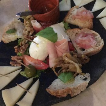 D'Anton - Great appetizer with wine - Bistros Near Me - Sorrento, NA D'Anton - Great appetizer with wine - Bistros Near Me - Sorrento, NA