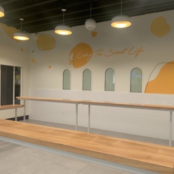 Somisomi - inside - Ice Cream & Frozen Yogurt Near Me - Fullerton, California Somisomi - inside - Ice Cream & Frozen Yogurt Near Me - Fullerton, California