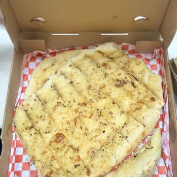 Hot Rod Willy's Pizza - Garlic Bread - Pizza Near Me - Fresno, California Hot Rod Willy's Pizza - Garlic Bread - Pizza Near Me - Fresno, California