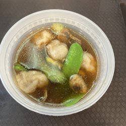 Canton Village - Wonton soup