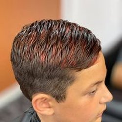 888 Hair Salon & Studio