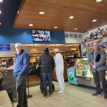 Max and Benny's Restaurant - Entrance to dining room - Delis Near Me - Northbrook, Illinois Max and Benny's Restaurant - Entrance to dining room - Delis Near Me - Northbrook, Illinois