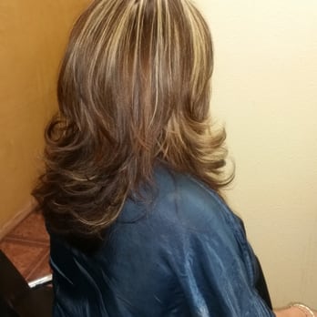 Salon Bellizima - Gigi has been doing my hair for over 15 years, she does the best color.The staff is welcoming @ great at what they do. - Hair Salons Near Me - Pico Rivera, California Salon Bellizima - Gigi has been doing my hair for over 15 years, she does the best color.The staff is welcoming @ great at what they do. - Hair Salons Near Me - Pico Rivera, California