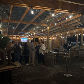 Island Party Hut - Hawaiian Near Me - Chicago, Illinois Island Party Hut - Hawaiian Near Me - Chicago, Illinois