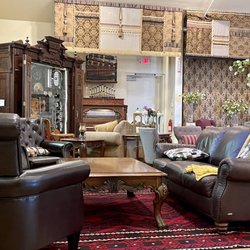 Berghold Vineyards & Winery - Members Only room