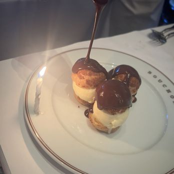 Bouchon - Profiterole - French Near Me - Yountville, California Bouchon - Profiterole - French Near Me - Yountville, California