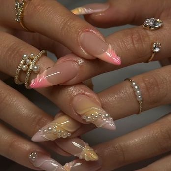 Manis By Ash - Nail Technicians Near Me