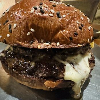 Gretel - Gretel Griddle Burger - Cocktail Bars Near Me - Chicago, Illinois