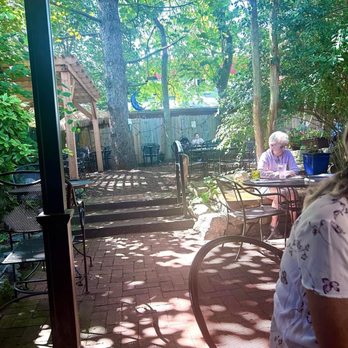 Blue Moon Cafe - Cafes Near Me - Shepherdstown, West Virginia Blue Moon Cafe - Cafes Near Me - Shepherdstown, West Virginia