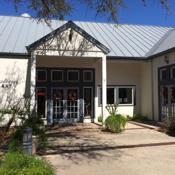 Hillside Boutique Hotel - Hotels Near Me - Castroville, Texas