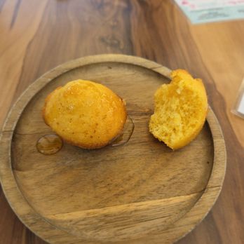 Charlie and Friends - Corn bread - New American Near Me - Burbank, California