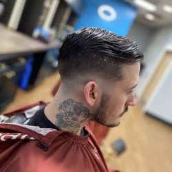 AZ's Barbershop