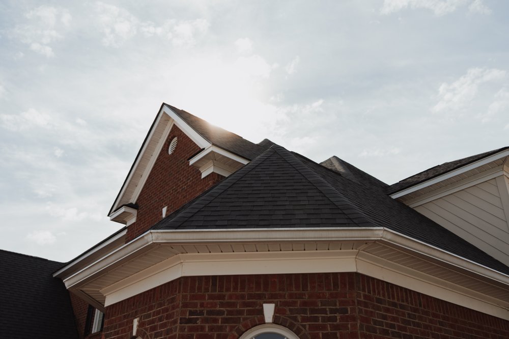 Slide of Crosby Roofing & Seamless Gutters