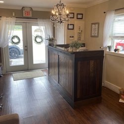 Salon Escape - Front desk reception area
