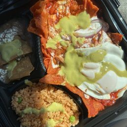 Chilaquiles Chilaquiles