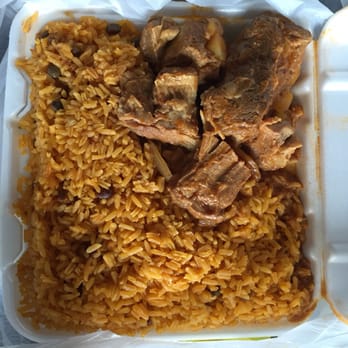 Carolina Market Restaurant - $6 - arroz habichuelas y carne (rib) - Latin American Near Me - Providence, Rhode Island Carolina Market Restaurant - $6 - arroz habichuelas y carne (rib) - Latin American Near Me - Providence, Rhode Island
