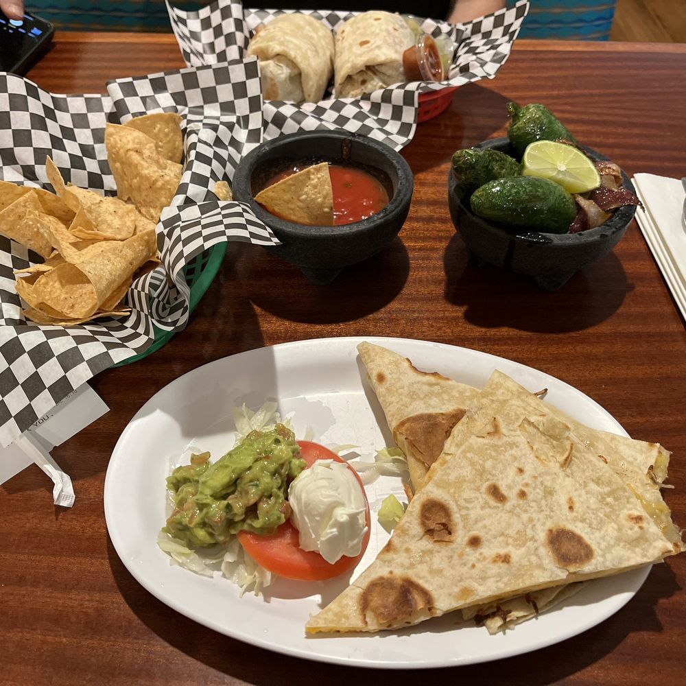 Veronica's Kitchen - American Near Me - Descanso, California Veronica's Kitchen - American Near Me - Descanso, California