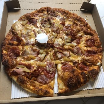Me-n-Ed's Pizzeria - Pizza - Pizza Near Me - Madera, California Me-n-Ed's Pizzeria - Pizza - Pizza Near Me - Madera, California