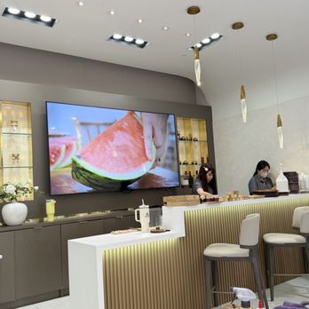 Charming Nail Lounge - Nail Salons Near Me - Irvine, California Charming Nail Lounge - Nail Salons Near Me - Irvine, California