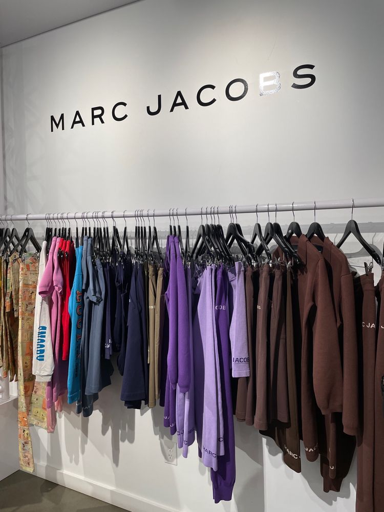 MARC JACOBS Updated September 2024 3084 Livermore Outlets Dr