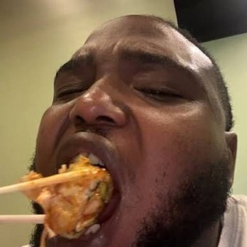 Miyako Doral - Me eating shit sushi - Japanese Near Me - Doral, Florida