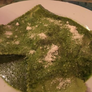 Sorella Caffe - Spinach Ravioli with Pesto Sauce, instead of a creamy Tomato sauce - Italian Near Me - Fairfax, California Sorella Caffe - Spinach Ravioli with Pesto Sauce, instead of a creamy Tomato sauce - Italian Near Me - Fairfax, California