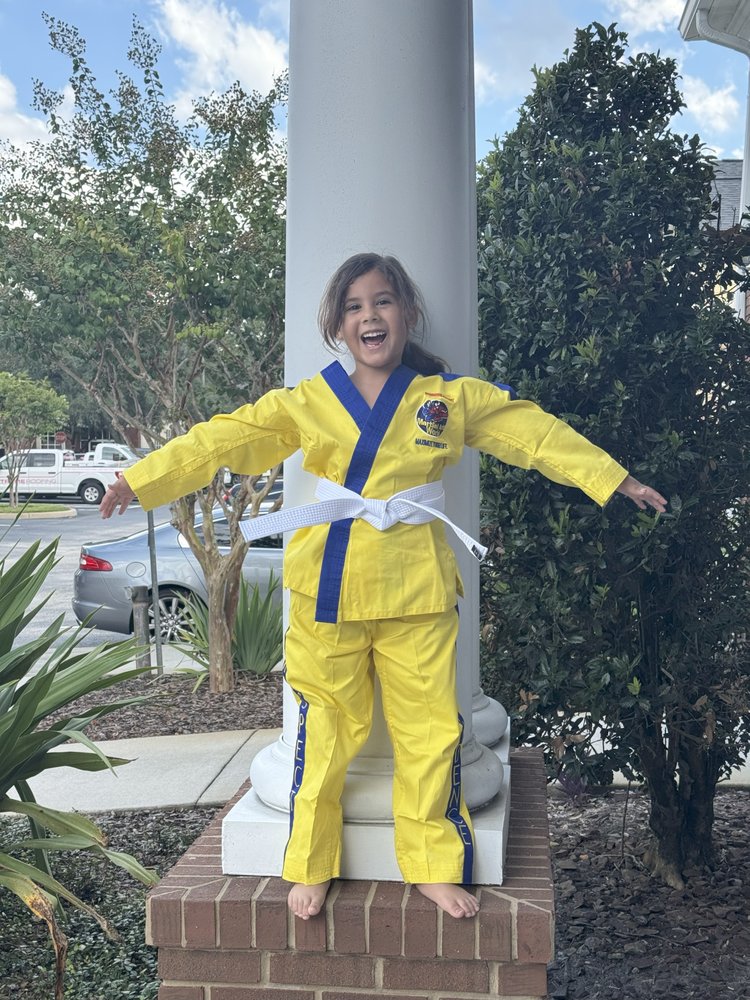 Martial Arts World Lake Mary Logo