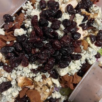 Gold Star Pizza - Harvest Chicken Salad - Pizza Near Me - Groton, Connecticut Gold Star Pizza - Harvest Chicken Salad - Pizza Near Me - Groton, Connecticut