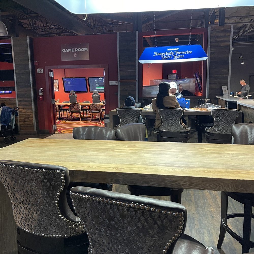 Viejas Bowl - Bar/gaming area ! - Bowling Near Me - Alpine, California