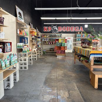 K9 Bodega - Retail section - Pet Stores Near Me - Los Angeles, California K9 Bodega - Retail section - Pet Stores Near Me - Los Angeles, California