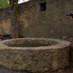 Burg Waischenfeld - Brunnen