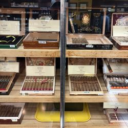 Natural Leaf Cigars - Selection for days