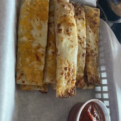 Roma Coliseum - Cheese breadsticks