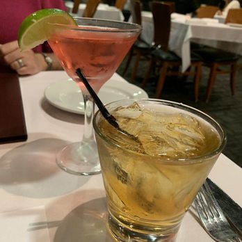 DB Steakhouse - Maker's Mark and Ginger ale and Cosmopolitan - Sports Bars Near Me - Discovery Bay, California