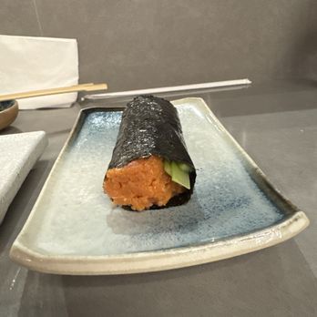 Haruka Sake and Sushi - Spicy Tuna Roll - Sushi Bars Near Me - Pasadena, California Haruka Sake and Sushi - Spicy Tuna Roll - Sushi Bars Near Me - Pasadena, California