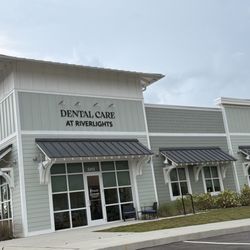 Dental Care at Riverlights - Facade